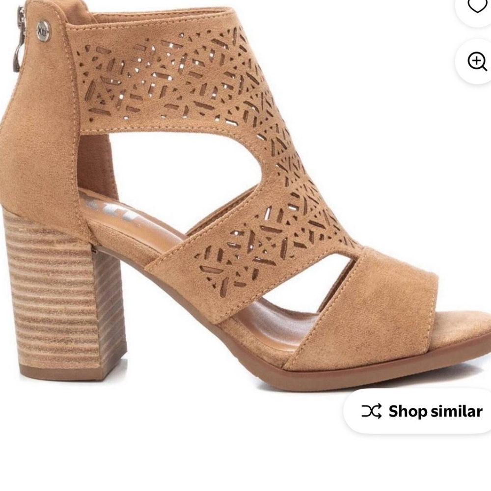 Women’s suede vegan sandal size 37 or 6.5